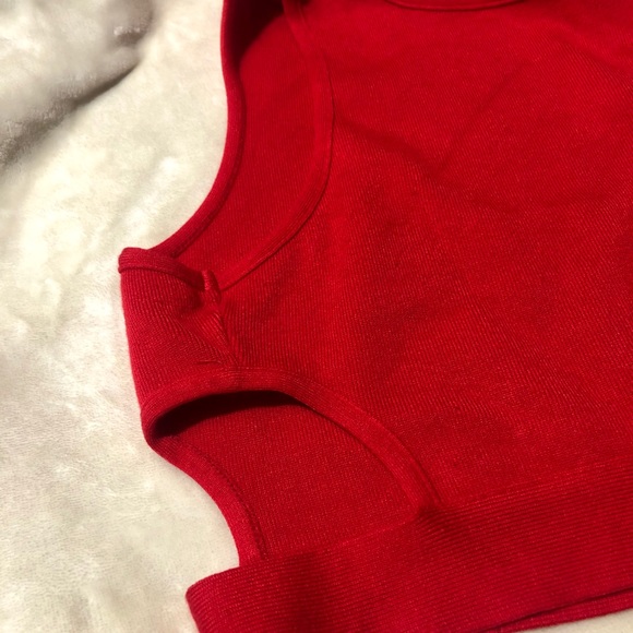 FOREVER 21 red top with side cutout - Picture 4 of 4